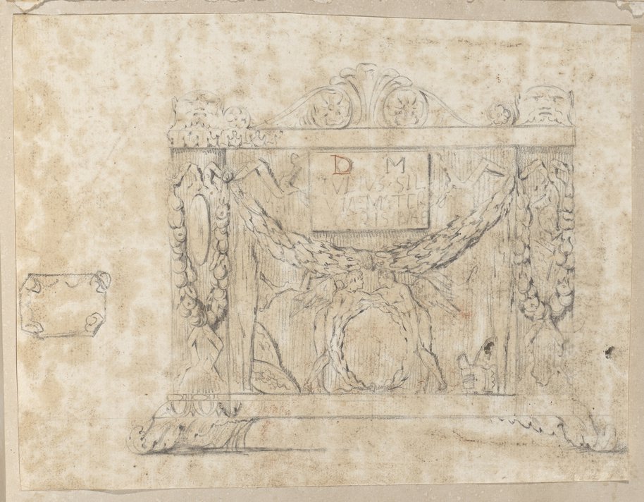 Auflichtaufnahme Kreidezeichnung einer Aschenurne mit Girlanden, Tabula und zwei geflügelten Genien, links Skizze eines Grundrisses