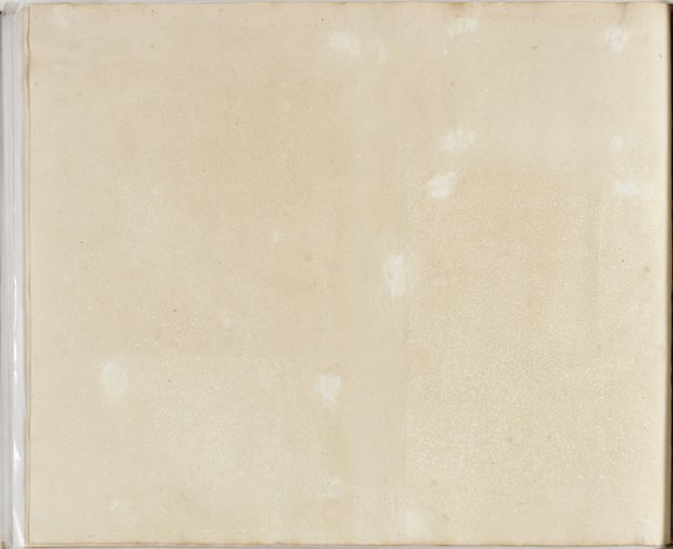 Auflichtaufnahme Rückseite dreiunddreißigstes Blatt Klebeband 2