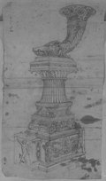 UV-Reflektografie Feder-, Kreide- und Graphitzeichnung eines Rython-Kandelaber mit Eberkopf-geschmücktem Trinkhorn auf mehrstufigem, ornamental gestaltetem Postament