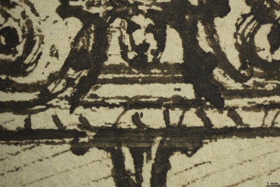 Detailaufnahme der Zeichnung aus den Piranesi-Alben unter Auflicht. Sichtbar ist der intensive Tintenauftrag.