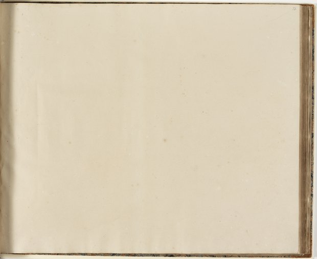 Auflichtaufnahme Siebenunddreißigstes Blatt leer Klebeband 2